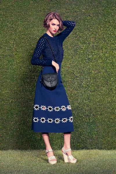 Look 3